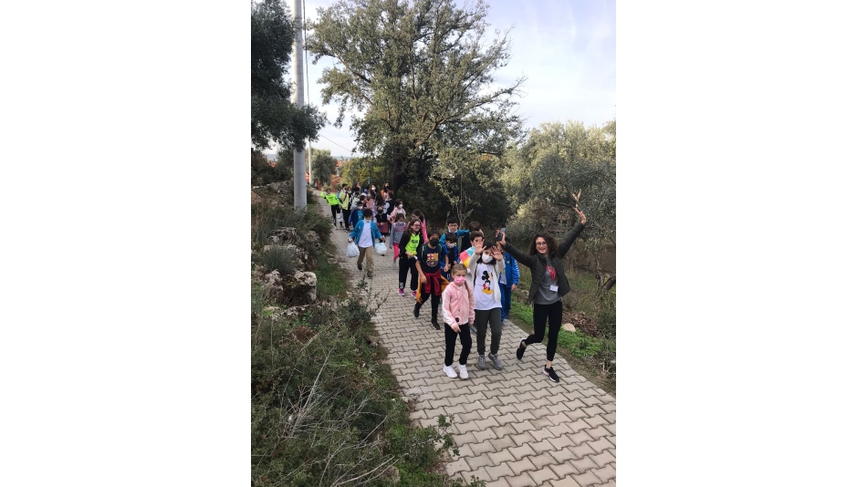 5. sınıf Öğrencileri ile Birlikte Doğa Yürüyüşü ve Çeşitli Sportif Oyun Faaliyetleri