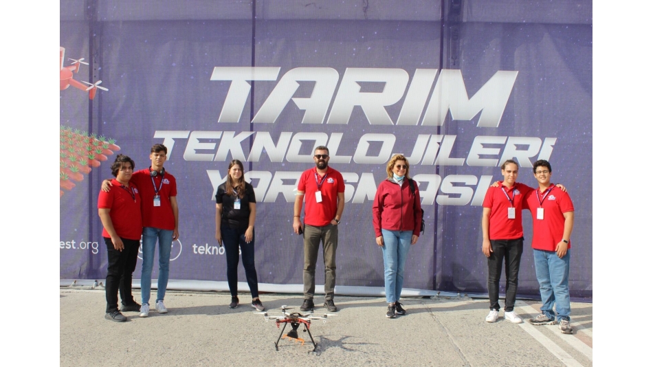 Ã–zge Drone Team Teknofest'te...