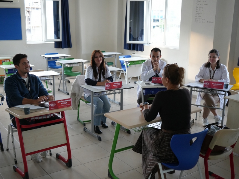 Anadolu Lisesi Veli Toplantılarımızı Başarıyla Tamamladık! dsc02773 799x600