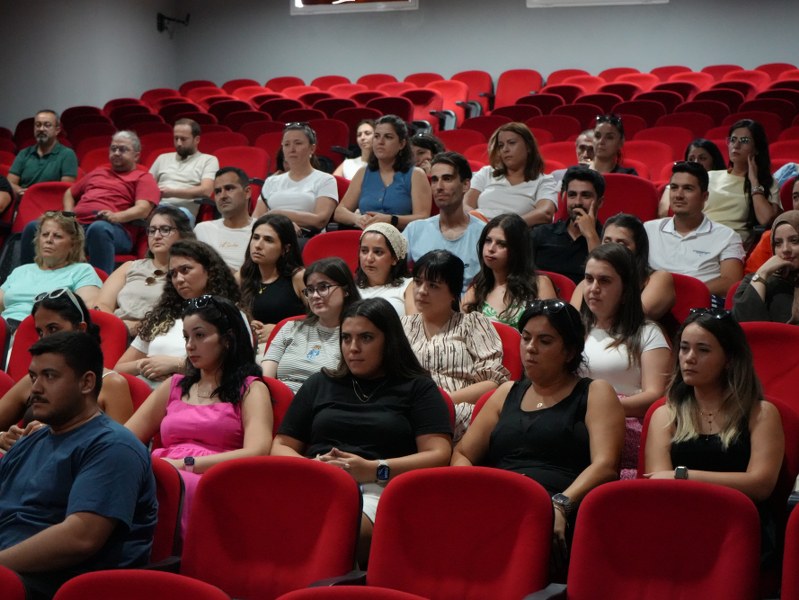 GELECEĞİN EĞİTİMİNİ BUGÜNDEN TASARLADIK! dsc07855 799x600